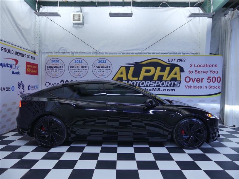 Used 2024 Tesla Model 3 Performance AWD/4WD image 30