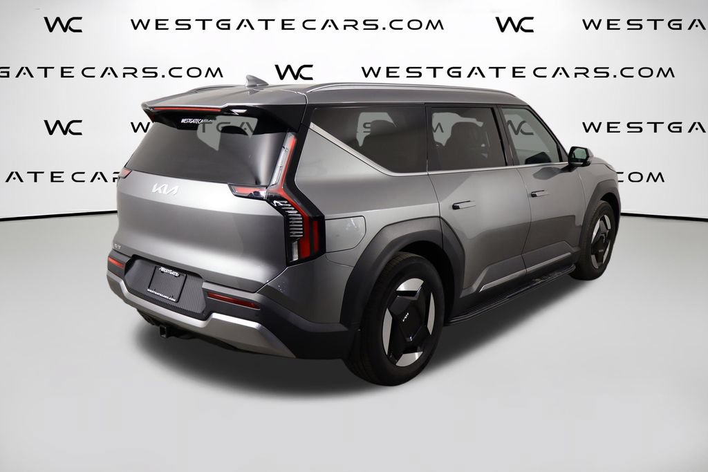 Used 2024 Kia EV9 Wind AWD/4WD image 45