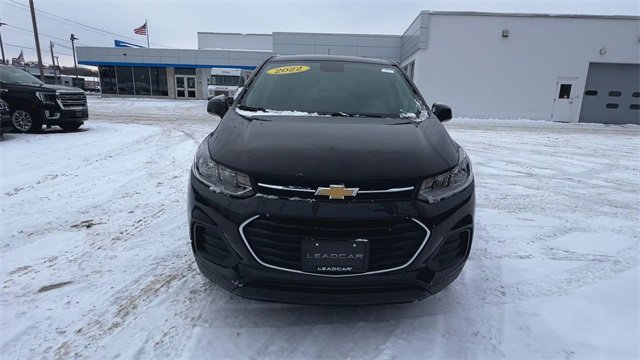 Used 2022 Chevrolet Trax LS w/ Tint and Cruise Package image 3