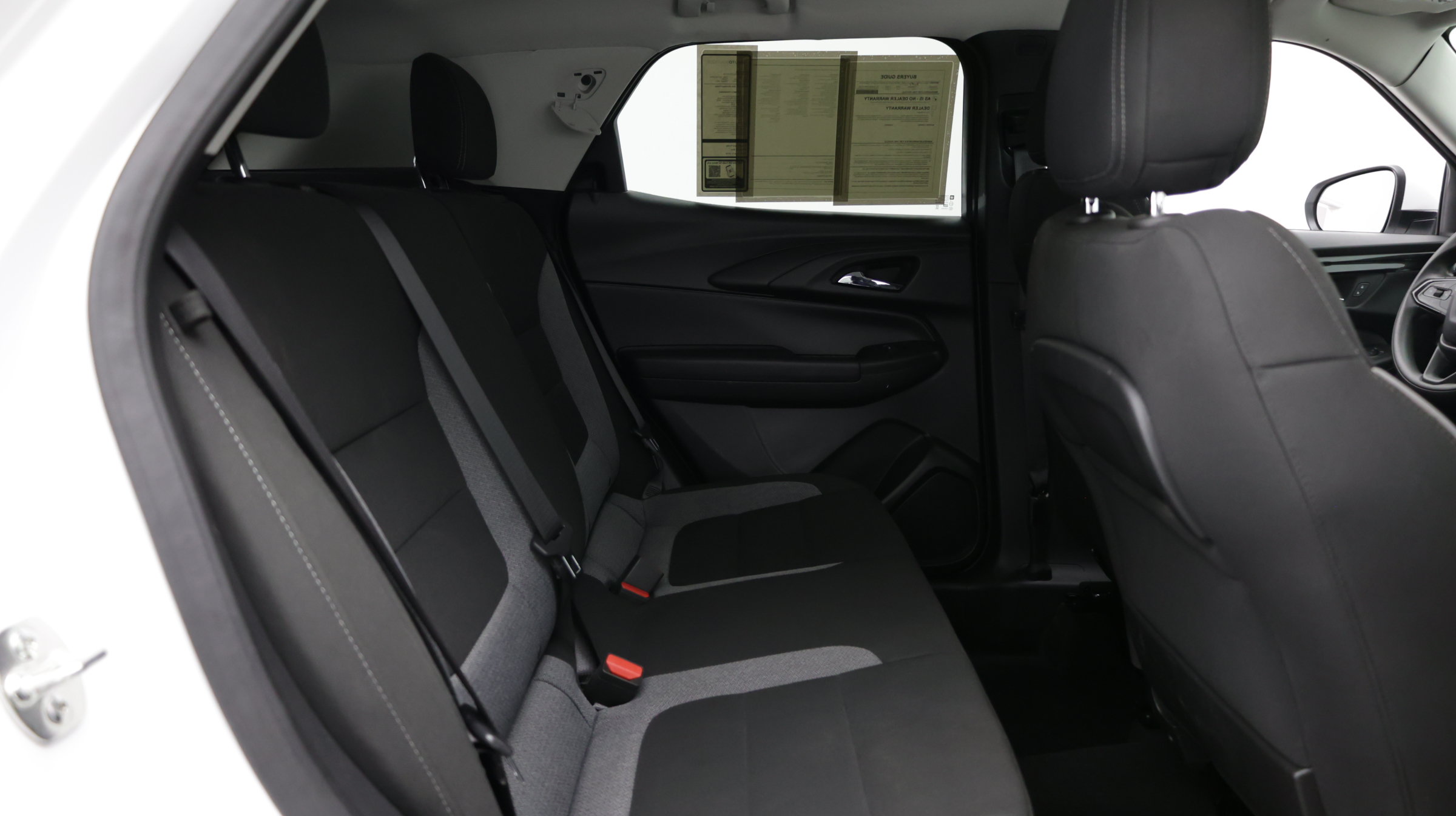 Used 2026 Chevrolet TrailBlazer LT AWD/4WD image 32