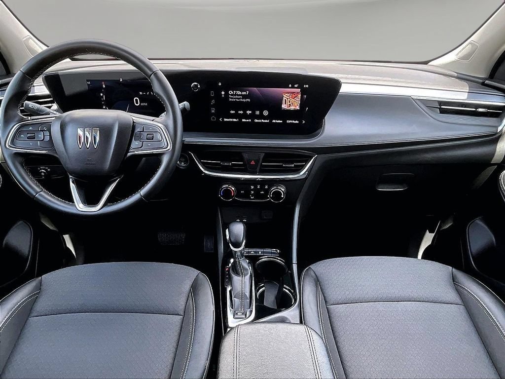 Used 2025 Buick Encore GX Preferred AWD/4WD image 10