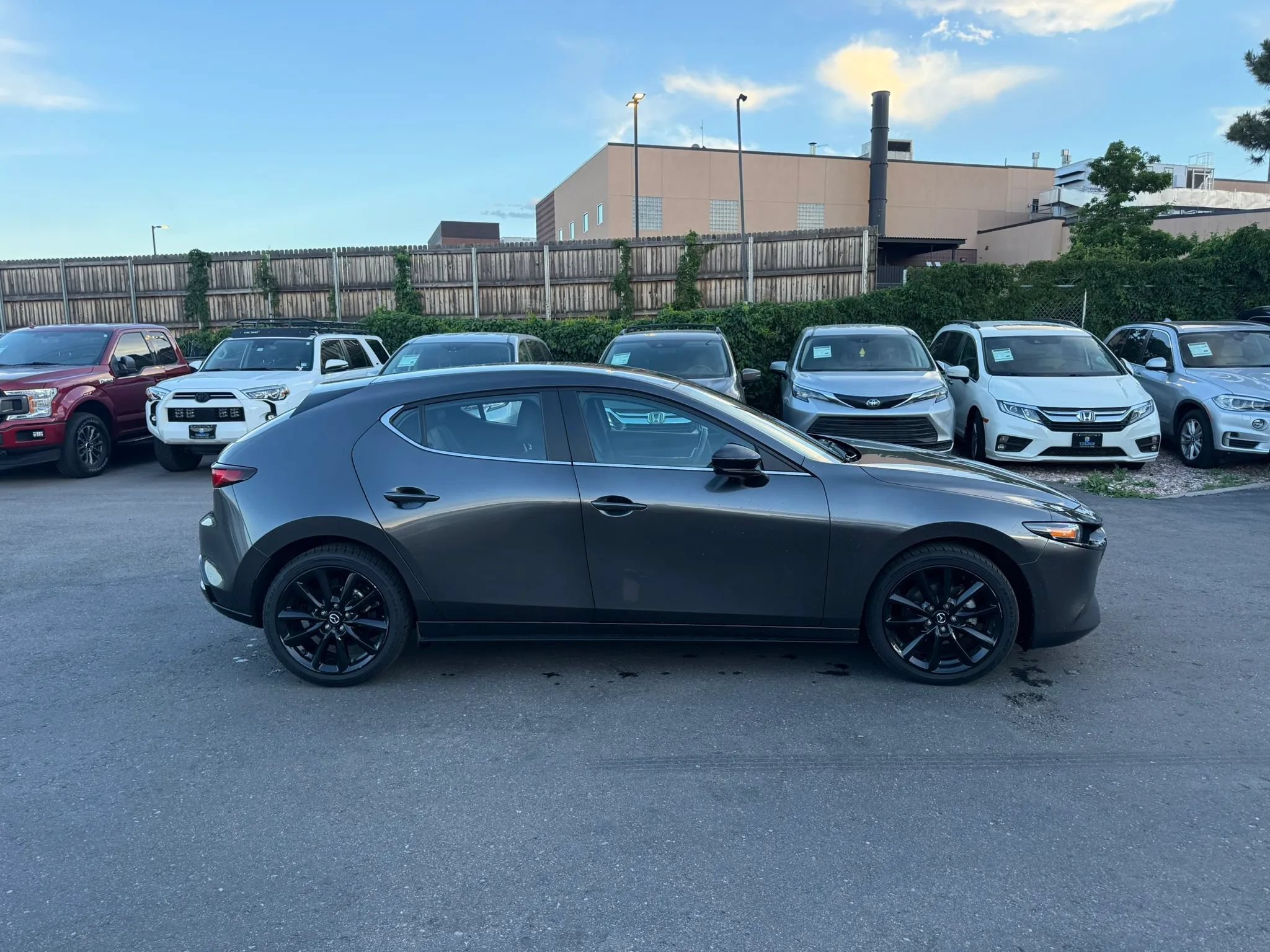 Used 2024 MAZDA MAZDA3 s FWD image 3