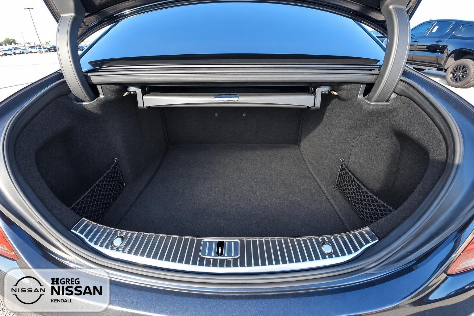 Used 2018 Mercedes-Benz S 560 4MATIC Sedan image 14