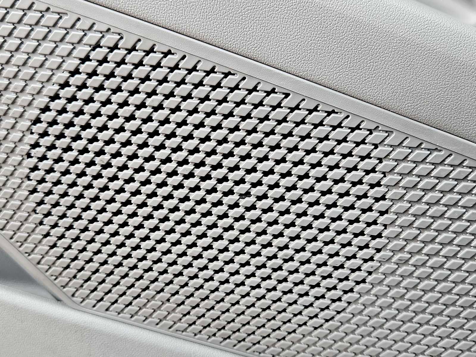 Certified 2023 Hyundai Elantra SEL w/ Preferred Accessory Package image 29