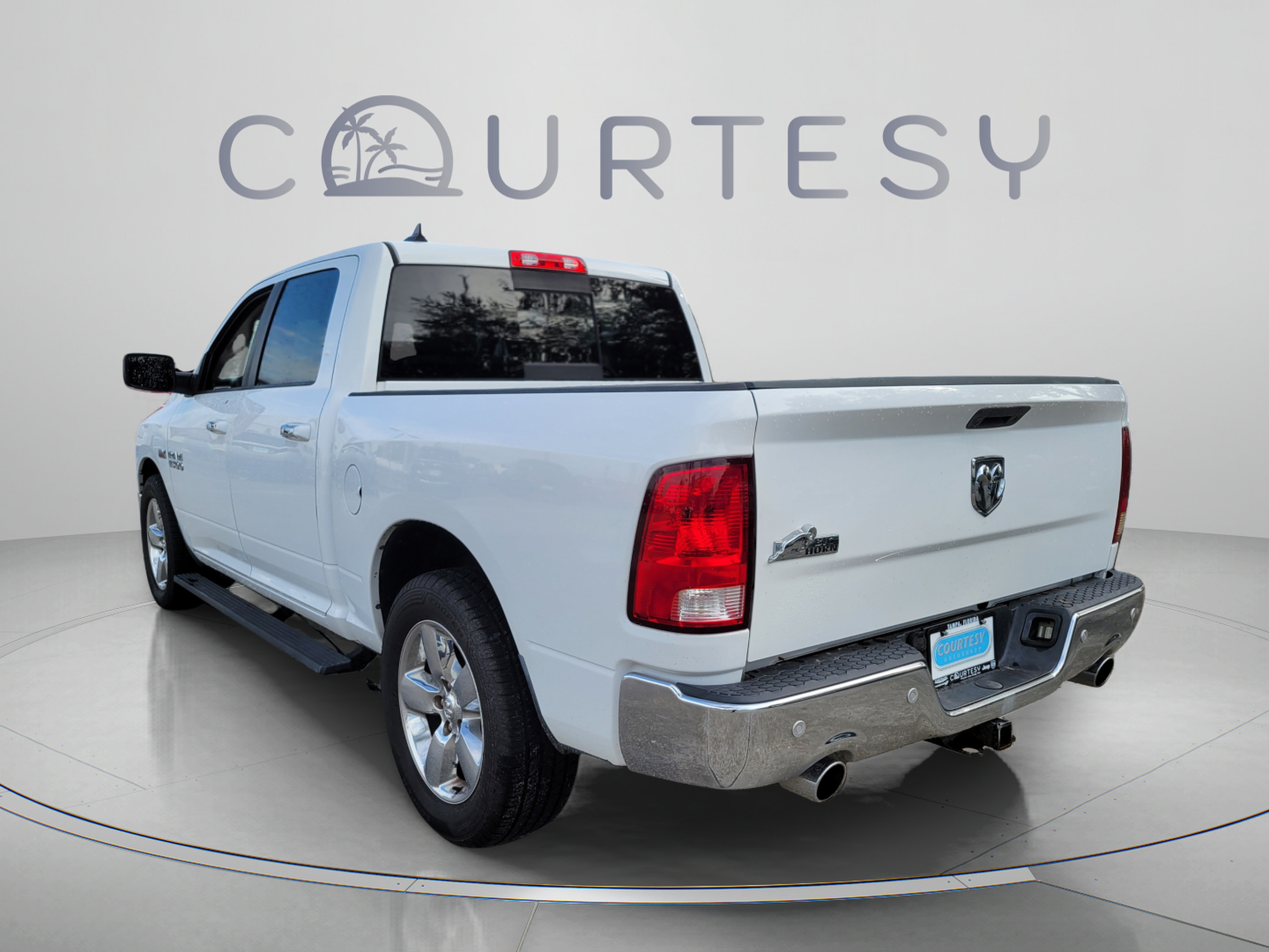 Used 2016 RAM 1500 Big Horn RWD image 2
