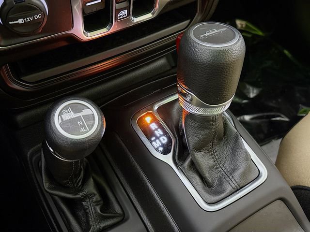 Used 2022 Jeep Gladiator Sport image 20