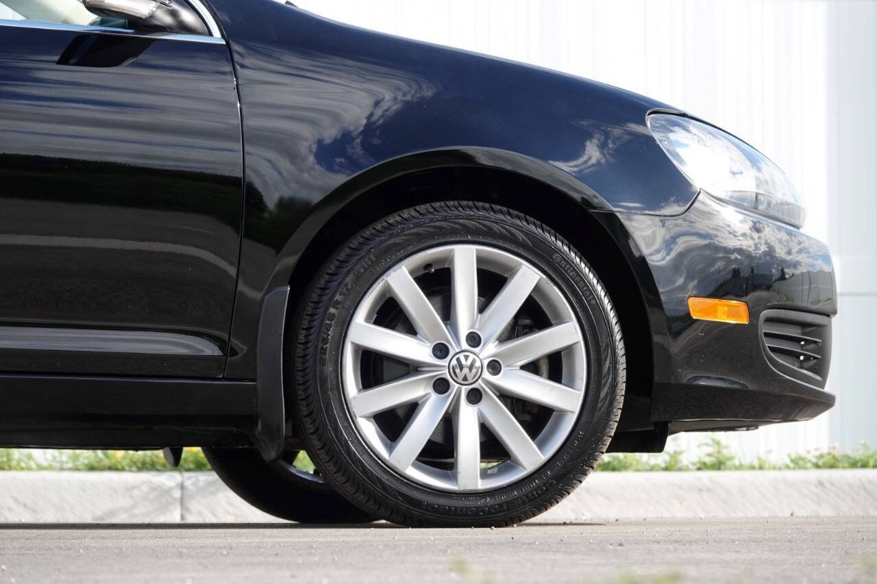 Used 2012 Volkswagen Jetta TDI FWD image 23