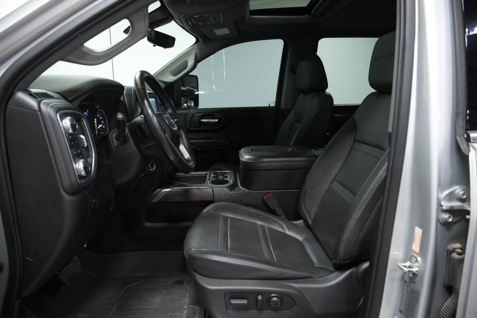 Used 2022 GMC Sierra 2500 Denali w/ Denali Ultimate Package image 28