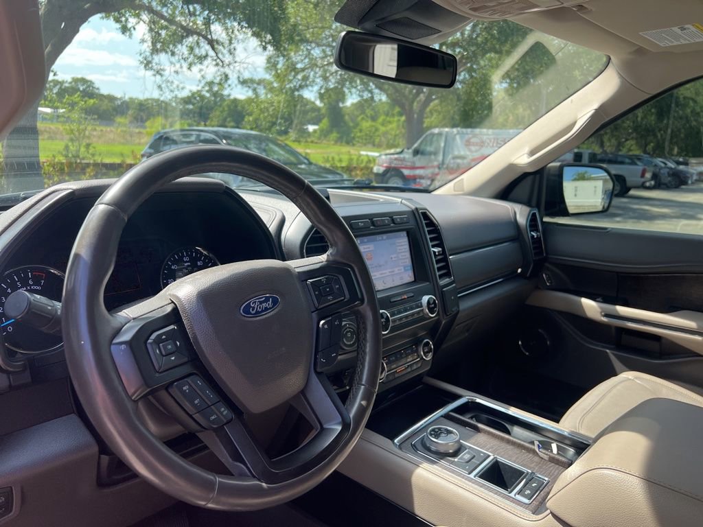 Used 2019 Ford Expedition Limited w/ Equipment Group 302A RWD image 9