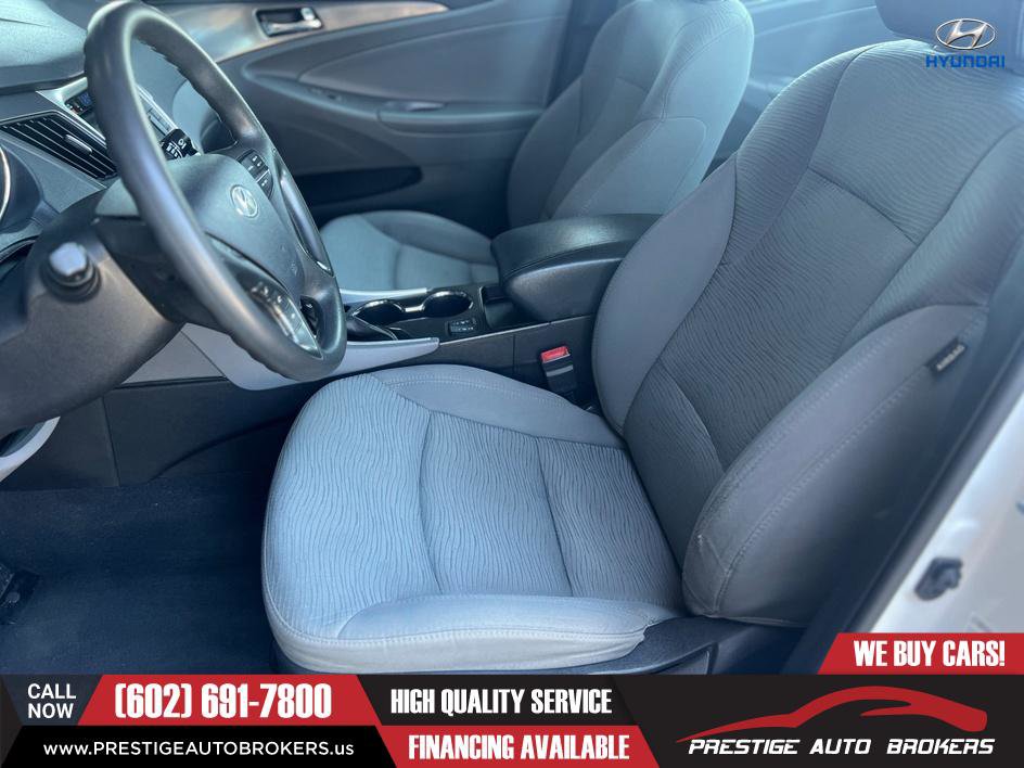 Used 2014 Hyundai Sonata Hybrid FWD image 17