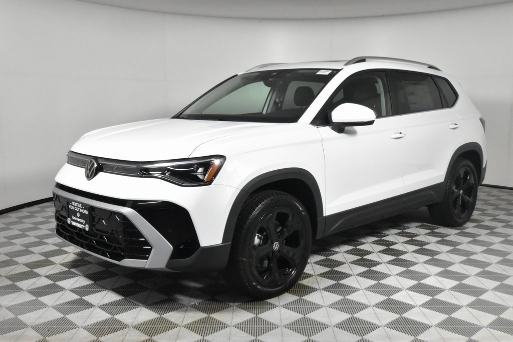 New 2025 Volkswagen Taos SEL image 3