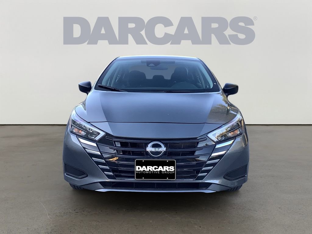 Used 2025 Nissan Versa S w/ Trunk Package image 2