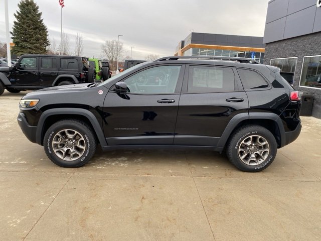 Certified 2022 Jeep Cherokee Trailhawk image 10