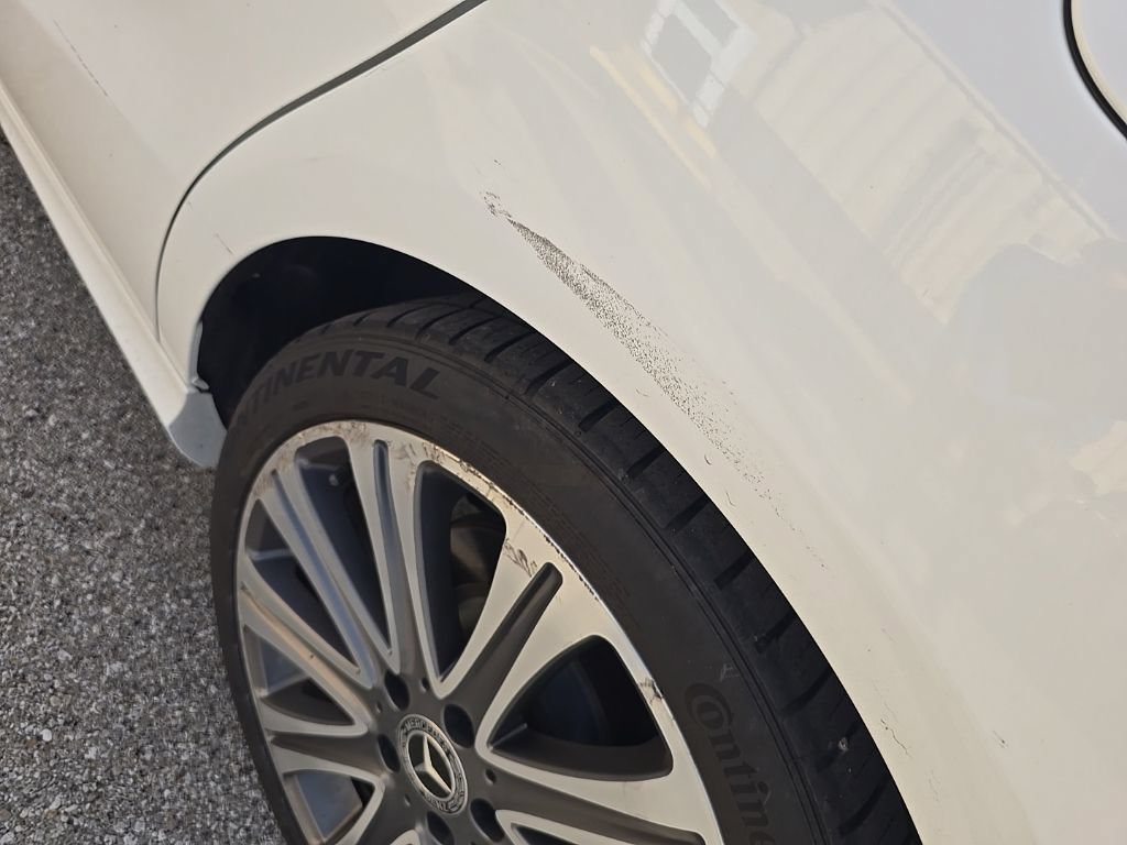 Used 2018 Mercedes-Benz CLA 250 4MATIC image 6