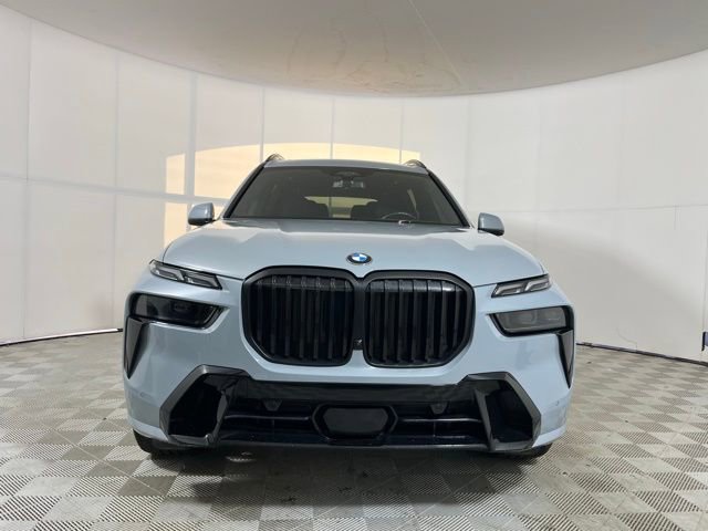 Certified 2024 BMW X7 xDrive40i w/ Executive Package image 2