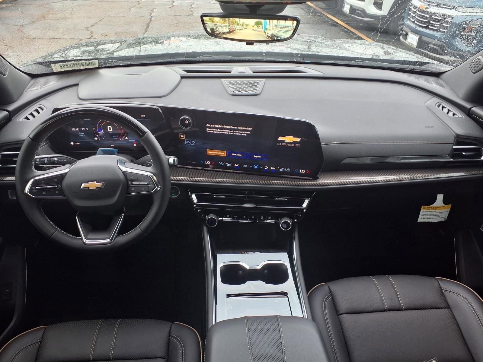 New 2026 Chevrolet Traverse High Country w/ LPO, Floor Liner Package FWD image 4