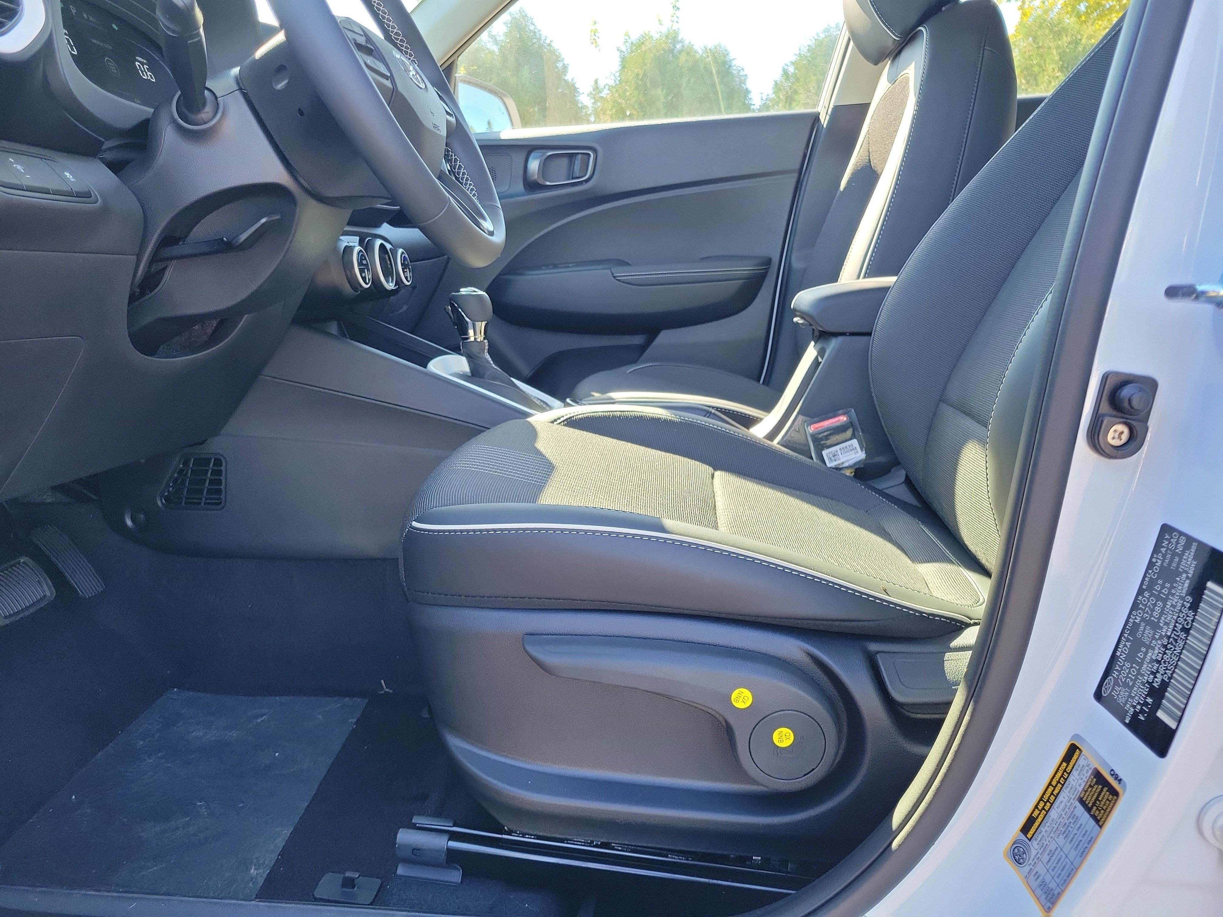 New 2026 Hyundai Venue SEL FWD image 16