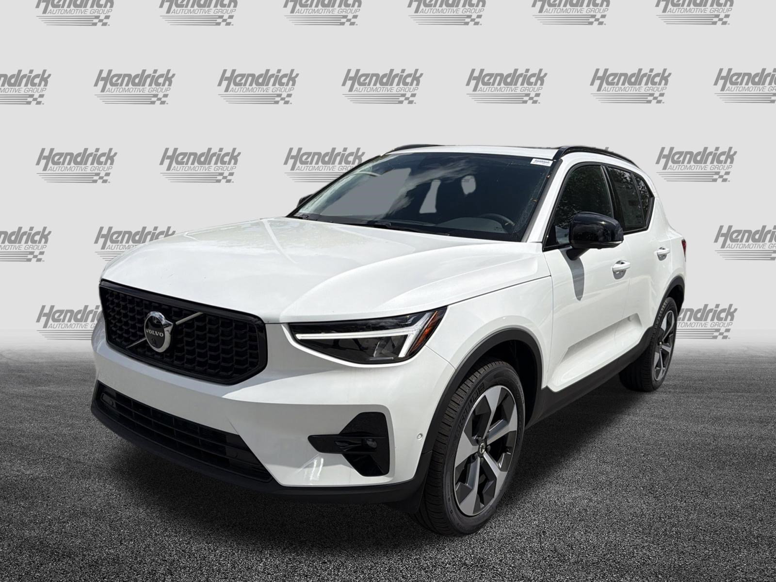 New 2026 Volvo XC40 B4 Plus w/ Protection Package image 5