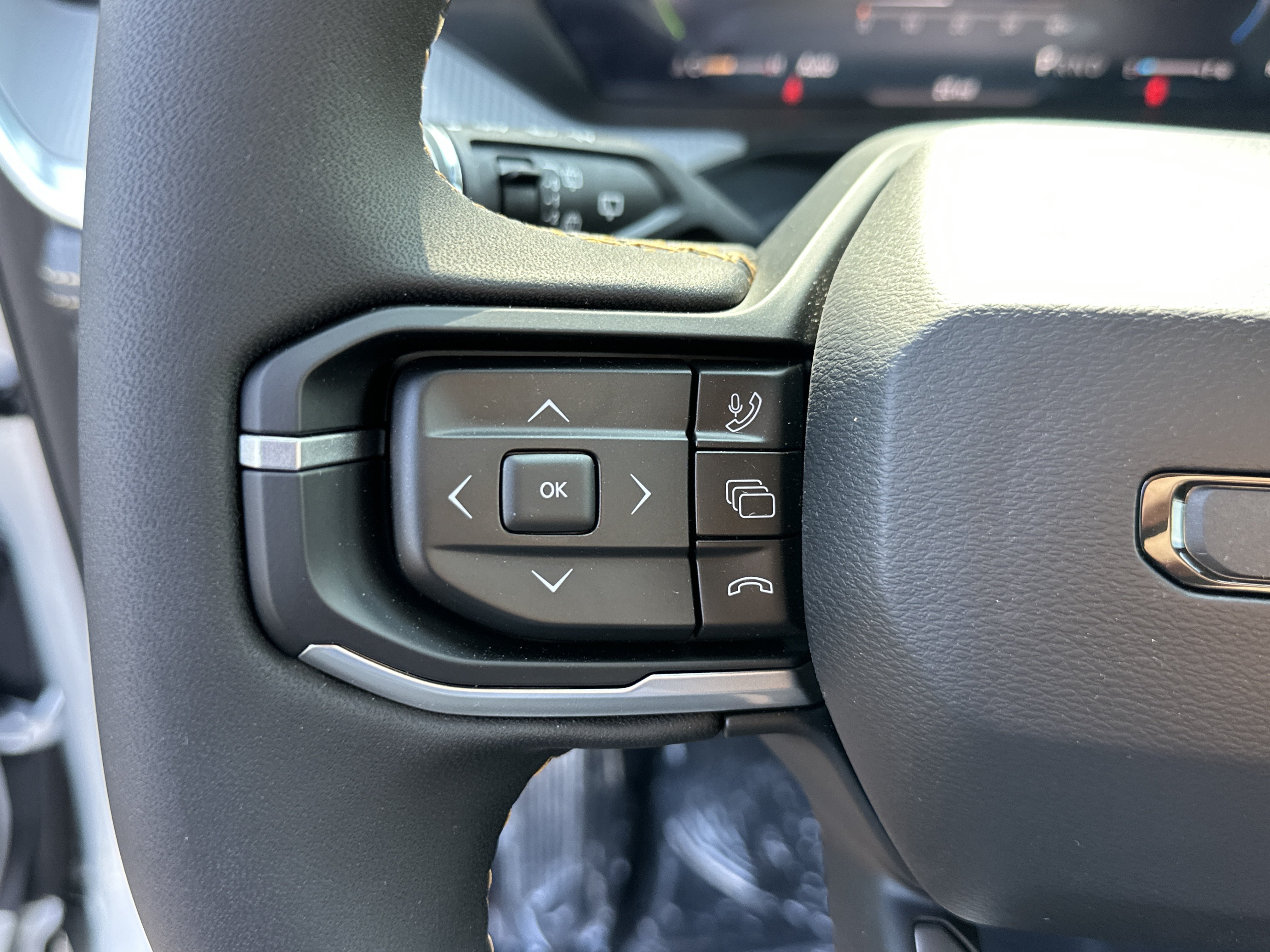 New 2026 Jeep Cherokee Limited AWD/4WD image 8