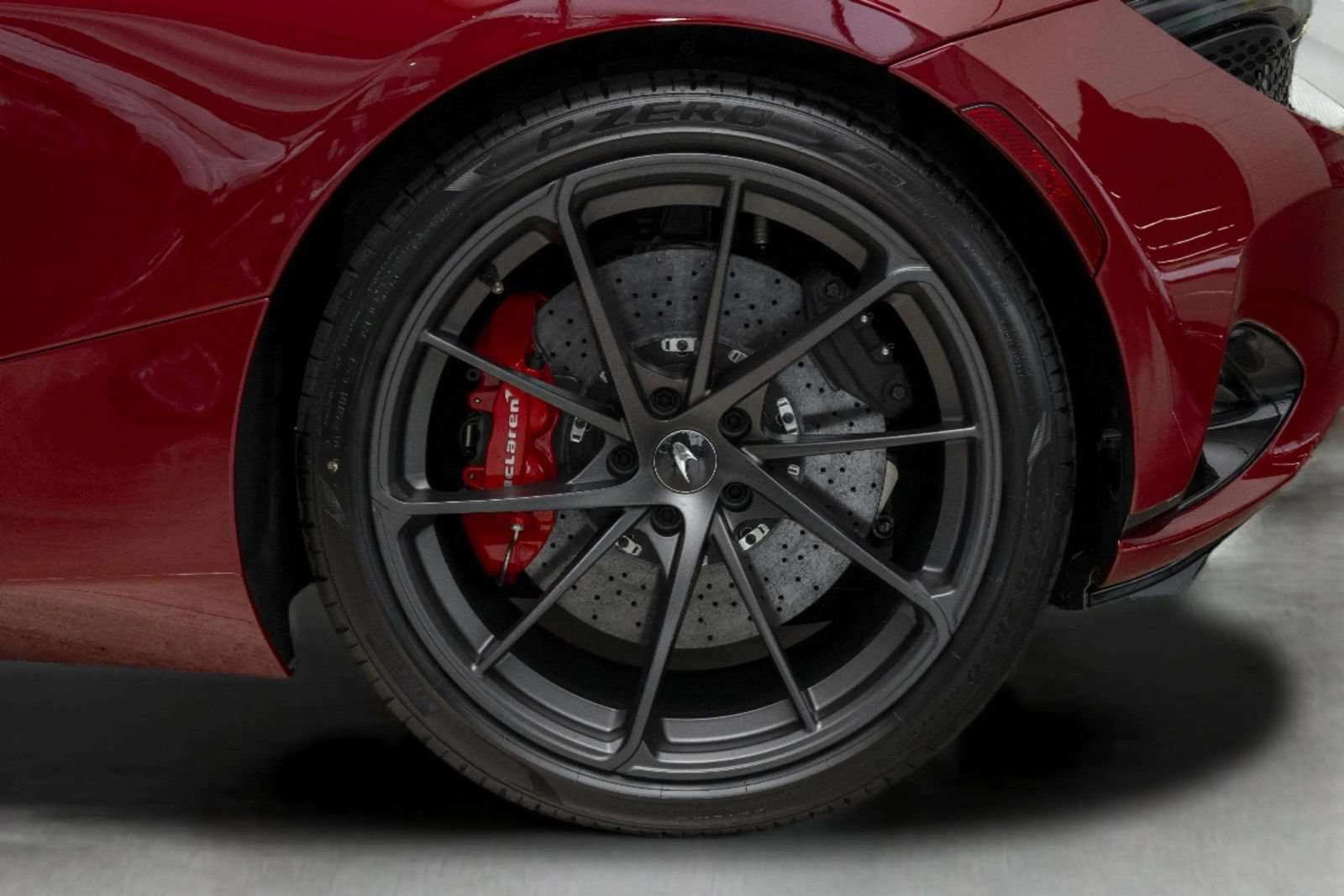 New 2027 McLaren 750S Spider RWD image 17