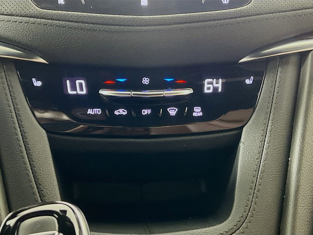 Used 2021 Cadillac XT5 Sportv w/ LPO, Floor Liner Package image 21