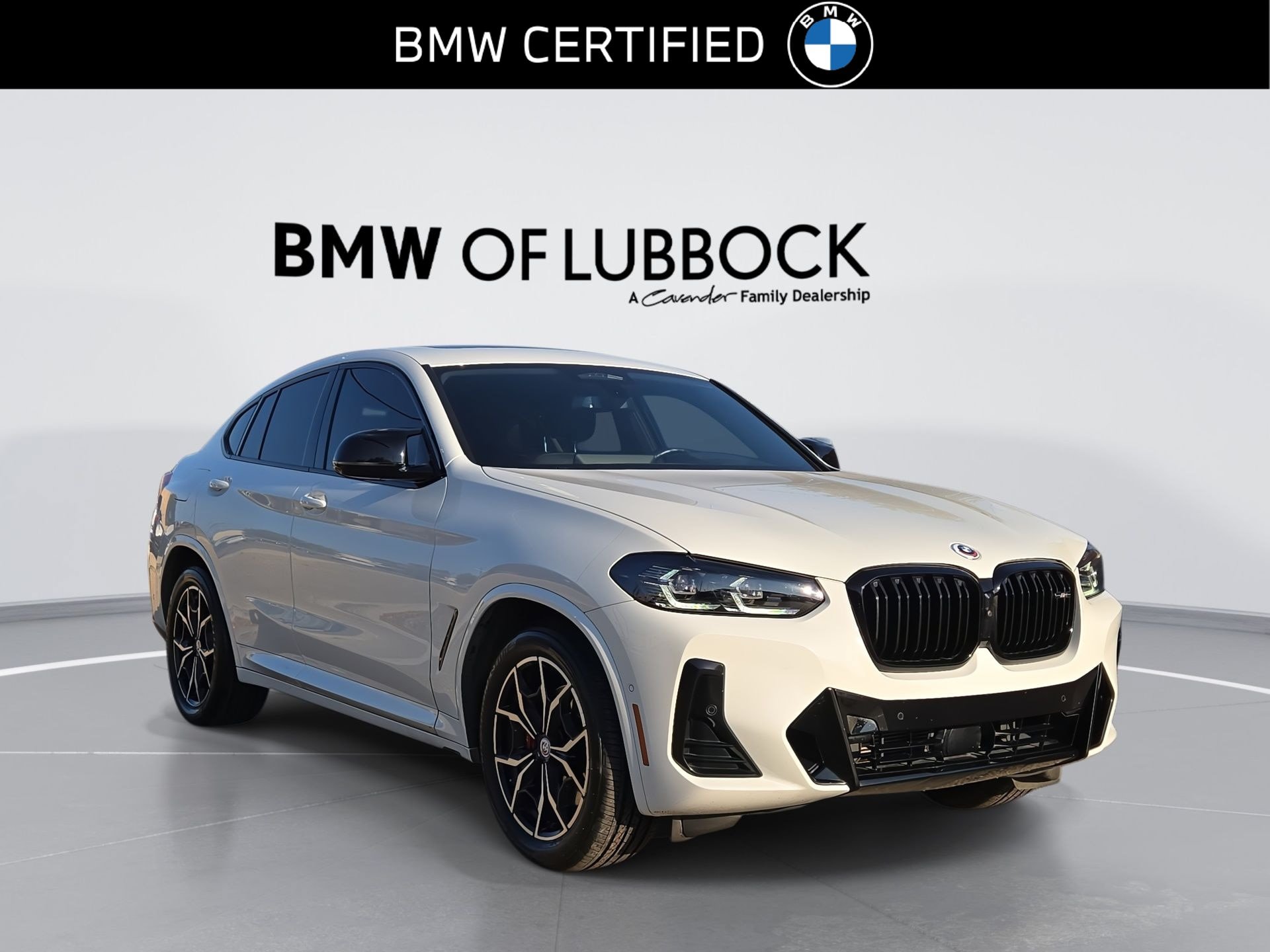 Used 2023 BMW X4 M40i AWD/4WD video 1
