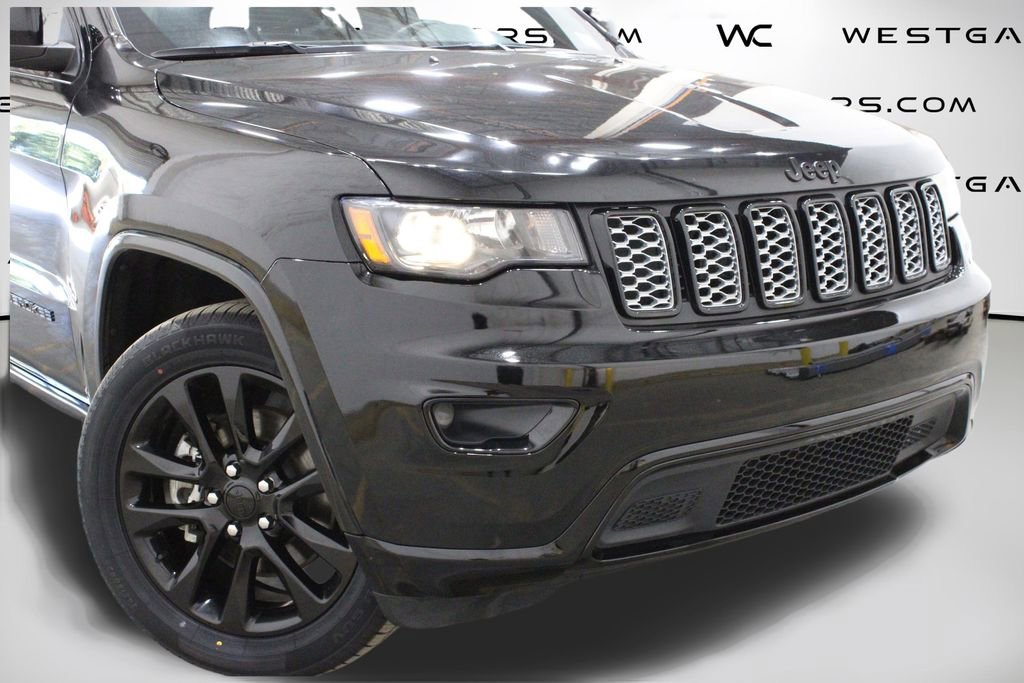 Used 2022 Jeep Grand Cherokee Laredo X image 48