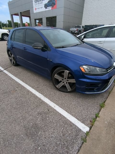 Used 2016 Volkswagen Golf R 4-Door AWD/4WD image 3