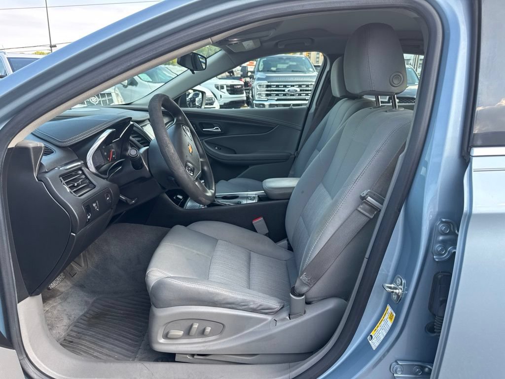 Used 2015 Chevrolet Impala LS FWD image 12
