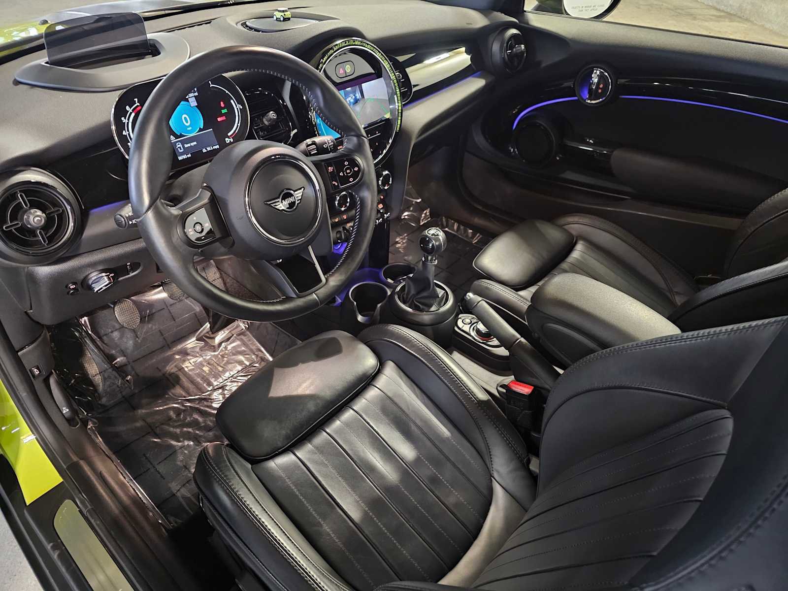 Used 2022 MINI Cooper S image 2