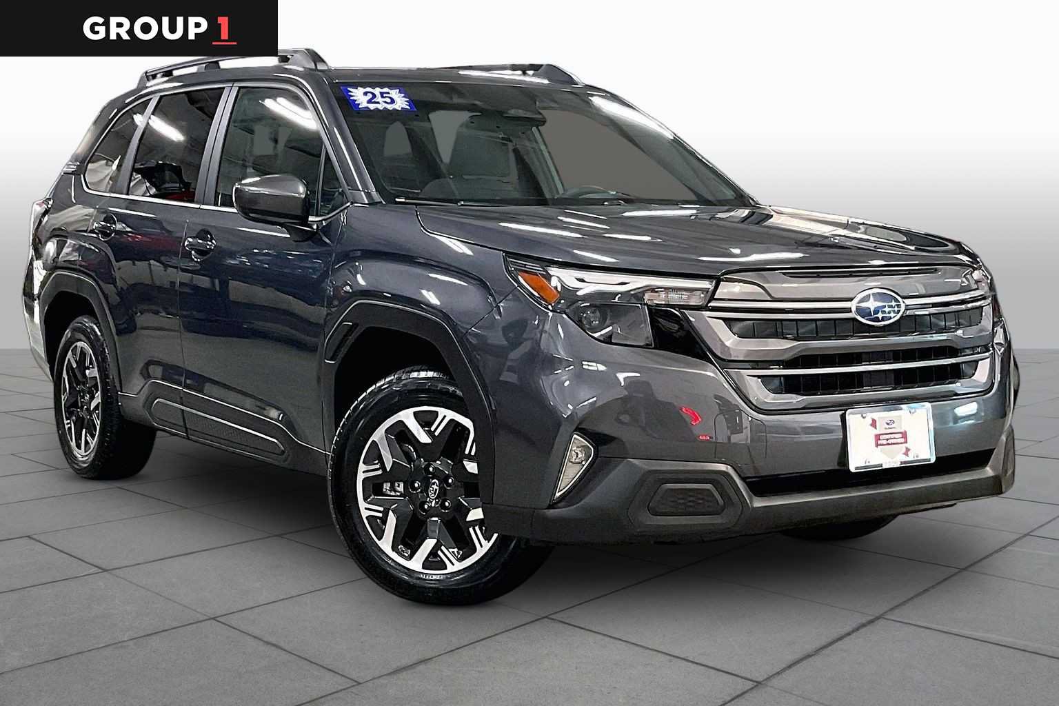 Certified 2025 Subaru Forester Premium AWD/4WD image 3