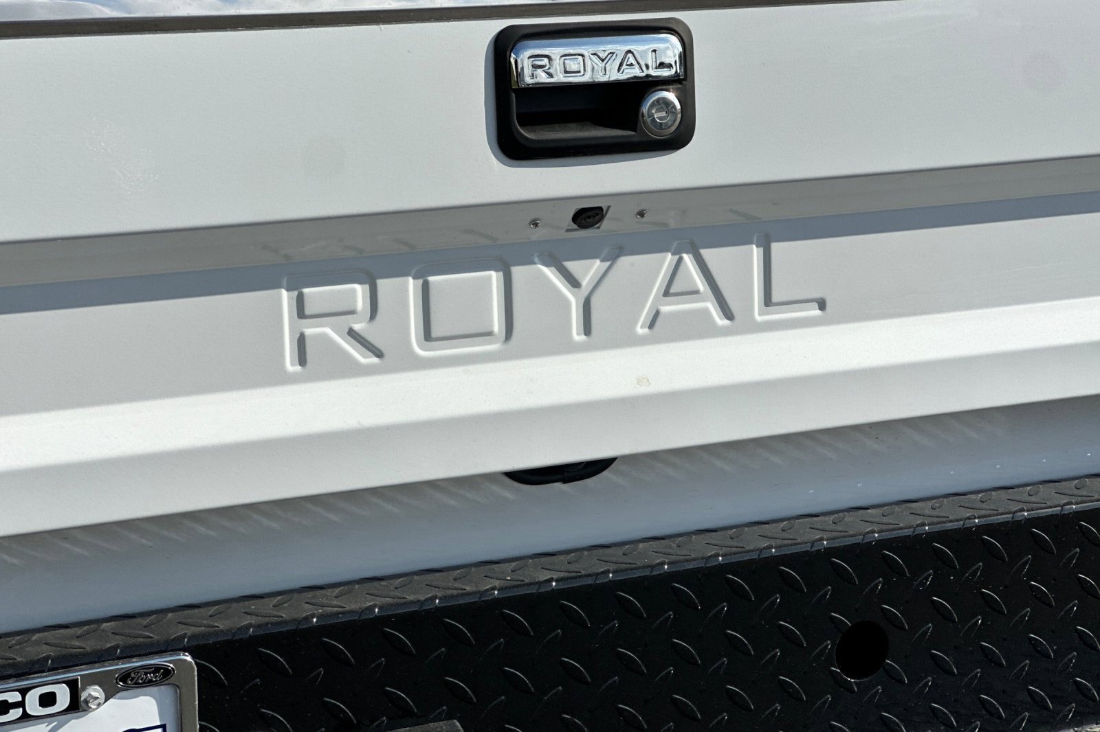 New 2026 Ford F250 XL w/ XL Chrome Package image 23