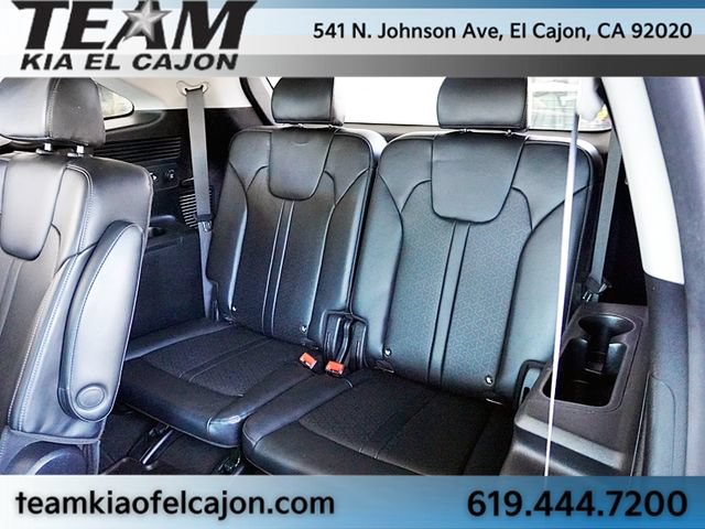 Certified 2022 Kia Sorento SX w/ Panoramic Sunroof Package AWD/4WD image 21
