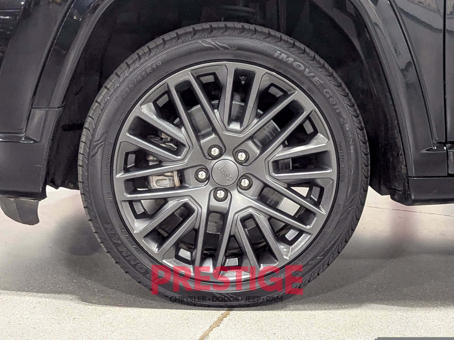 Used 2023 Jeep Compass Limited AWD/4WD image 14