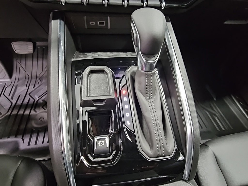 New 2026 GMC Canyon Elevation w/ Convenience Package image 20