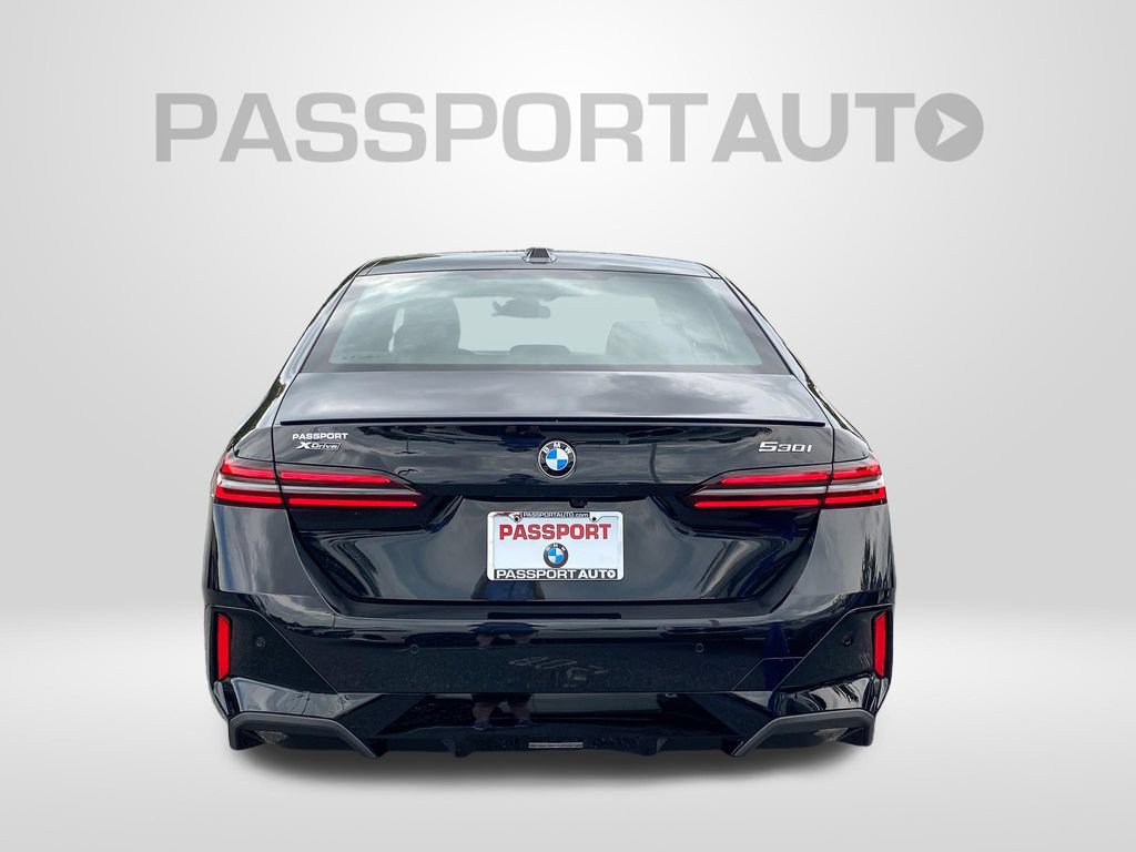 New 2027 BMW 530i xDrive w/ M Sport Package AWD/4WD image 5