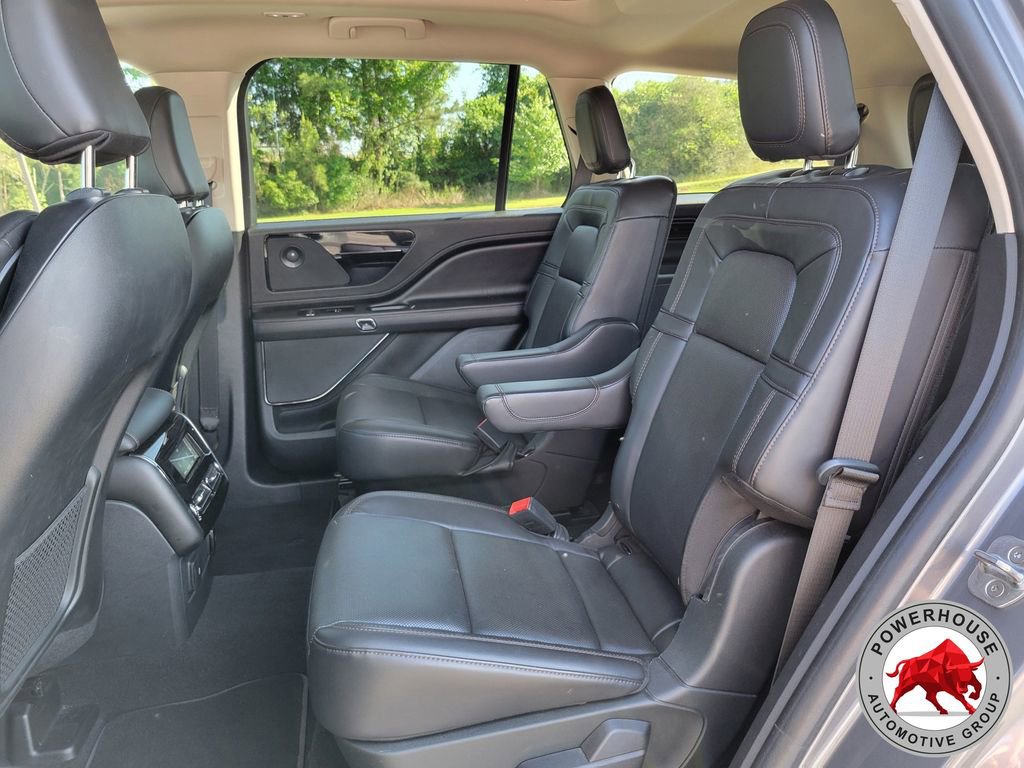 Used 2021 Lincoln Aviator Reserve w/ Equipment Group 201A RWD image 17