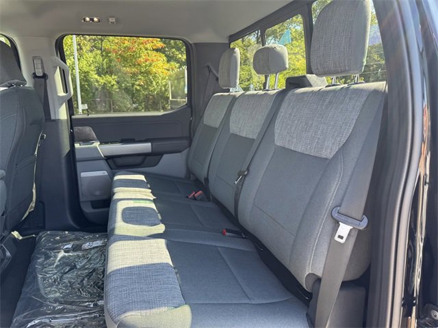 New 2026 Ford F250 XLT w/ XLT Premium Package image 17