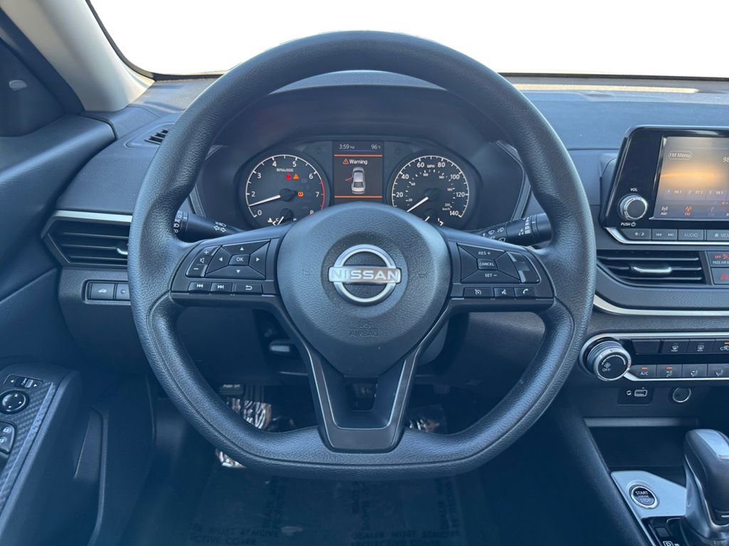 Used 2024 Nissan Altima 2.5 S image 13