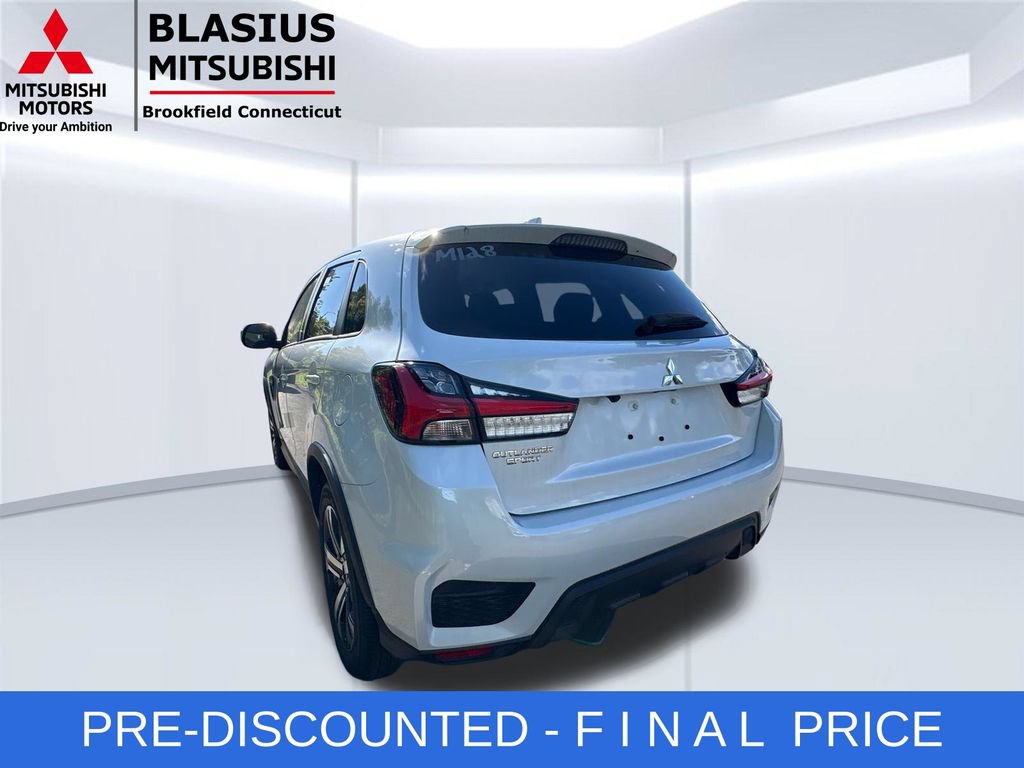Used 2025 Mitsubishi Outlander Sport ES AWD/4WD image 11