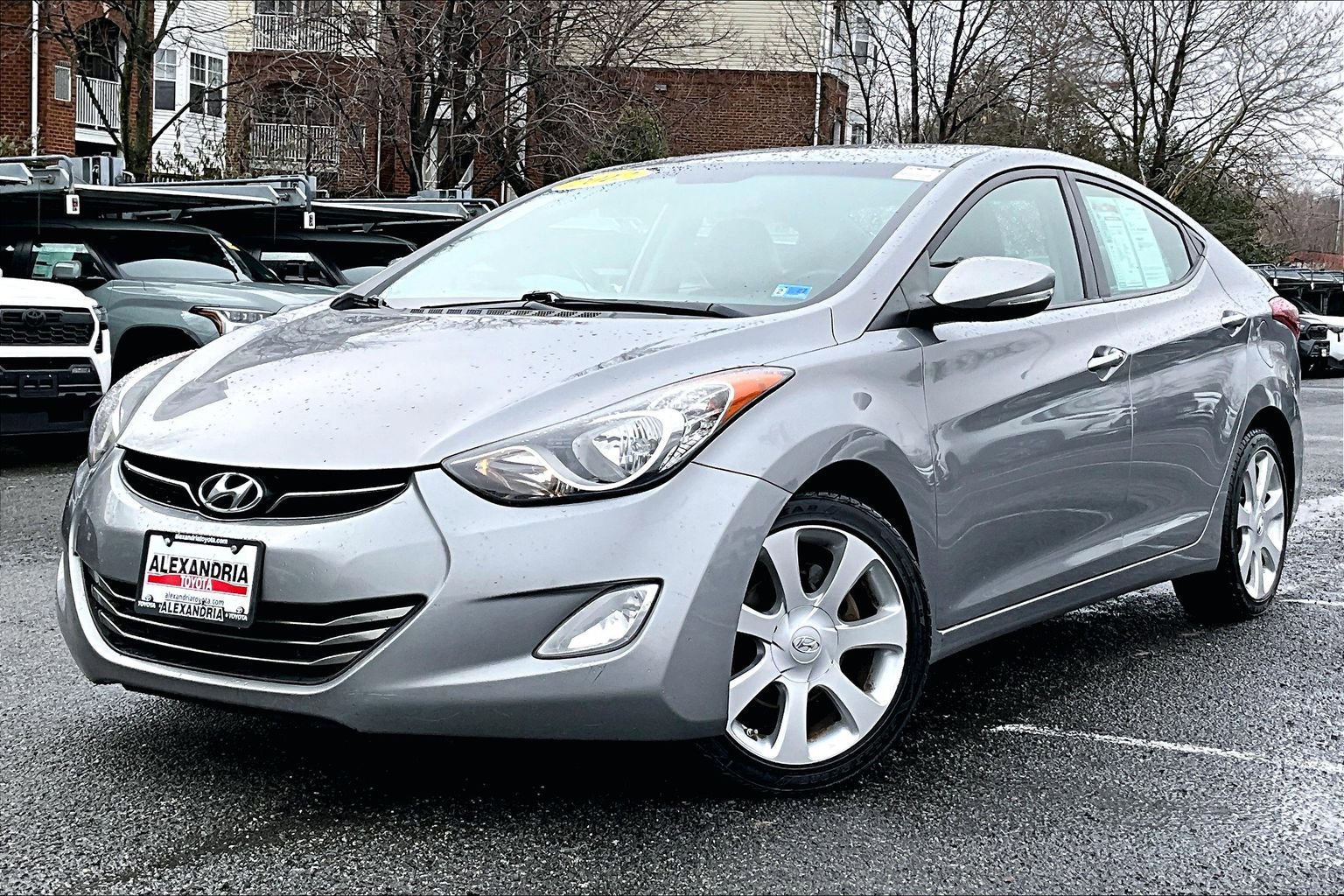 Used 2012 Hyundai Elantra Limited w/ Technology Pkg 5 image 1