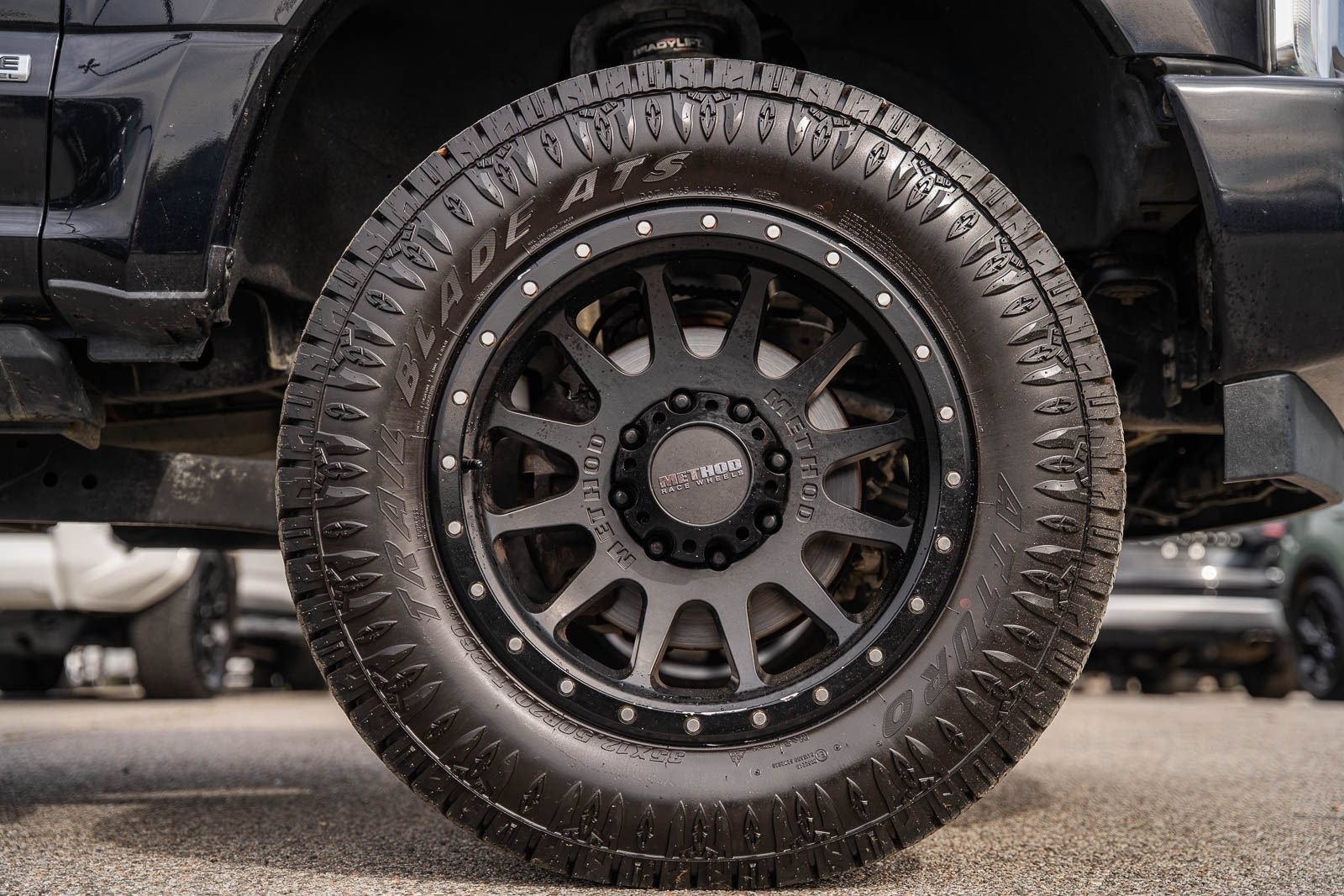Certified 2019 Ford F250 Platinum w/ Platinum Ultimate Package AWD/4WD image 10