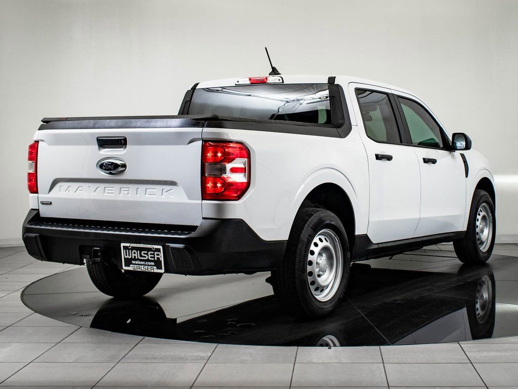 Used 2024 Ford Maverick XL image 10