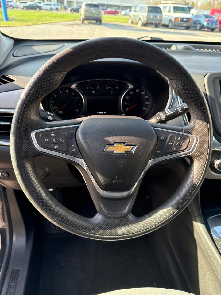 Used 2022 Chevrolet Equinox LS w/ LS Convenience Package FWD image 6