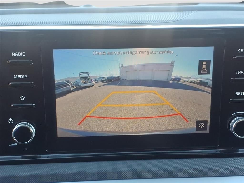 Used 2023 Kia K5 LXS image 24