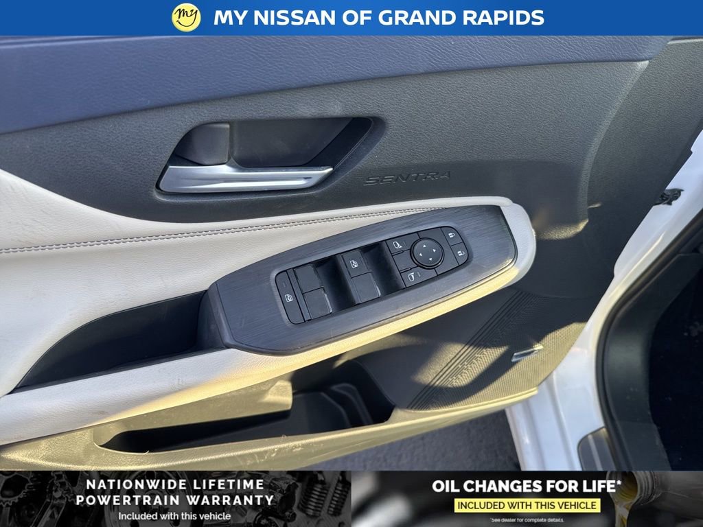 New 2026 Nissan Sentra SL w/ Floor Mat Package FWD image 8