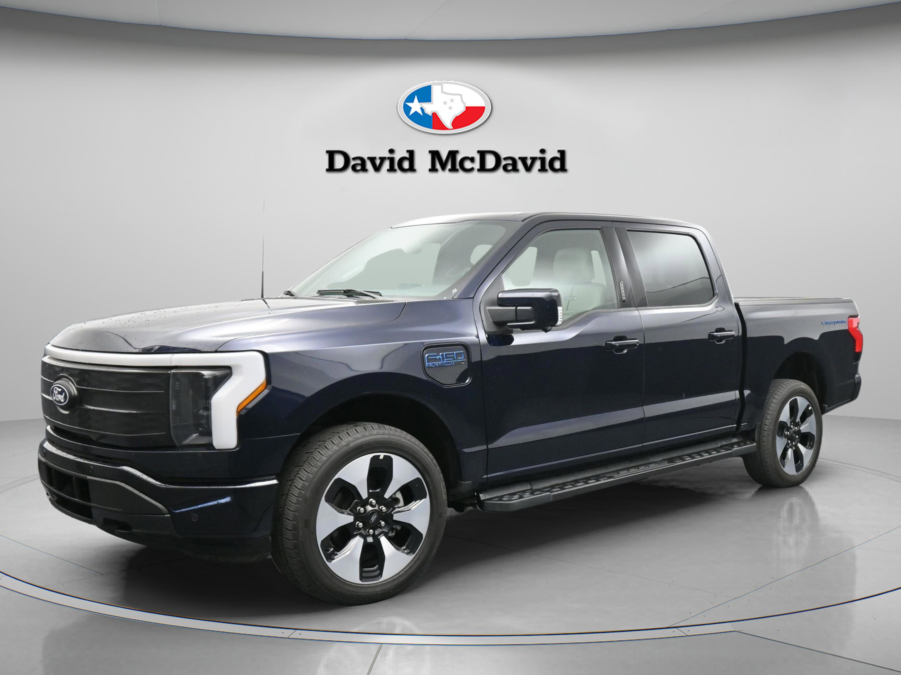 Used 2025 Ford F150 Lightning Platinum image 1