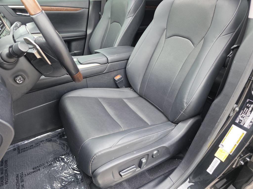 Used 2022 Lexus RX 350L FWD w/ Premium Package image 15
