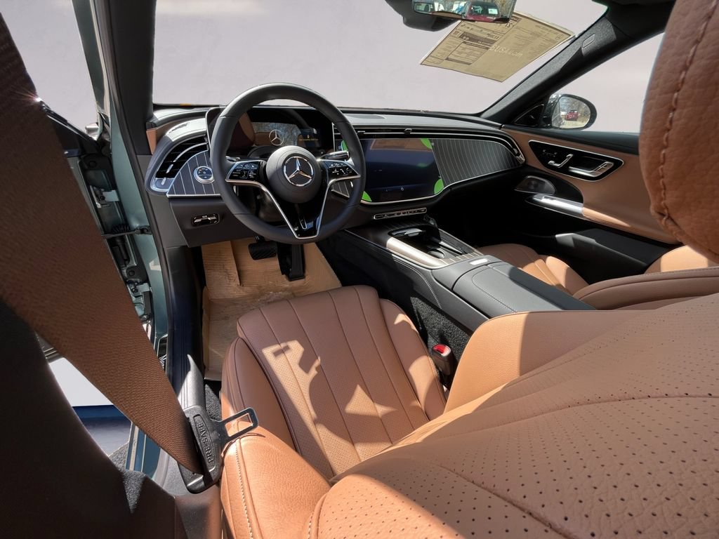 New 2026 Mercedes-Benz E 350 4MATIC Sedan image 7