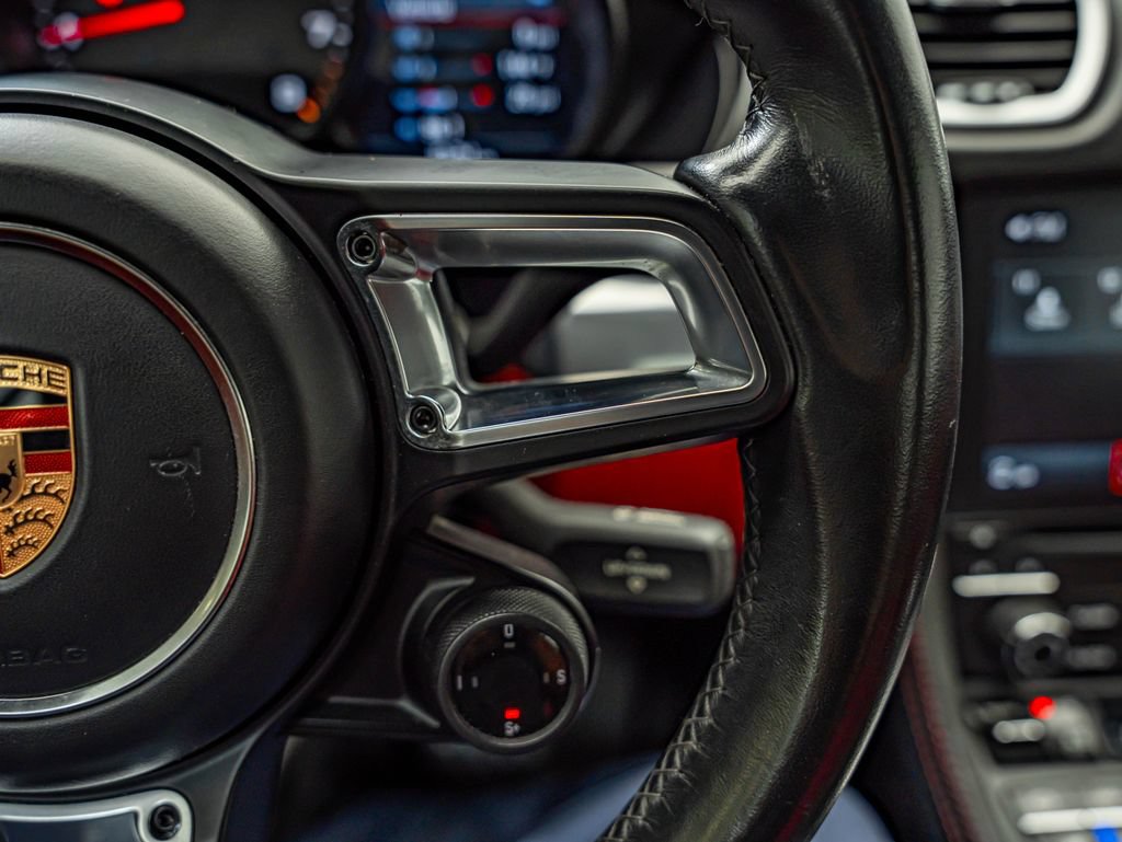 Used 2017 Porsche 718 Cayman RWD image 26